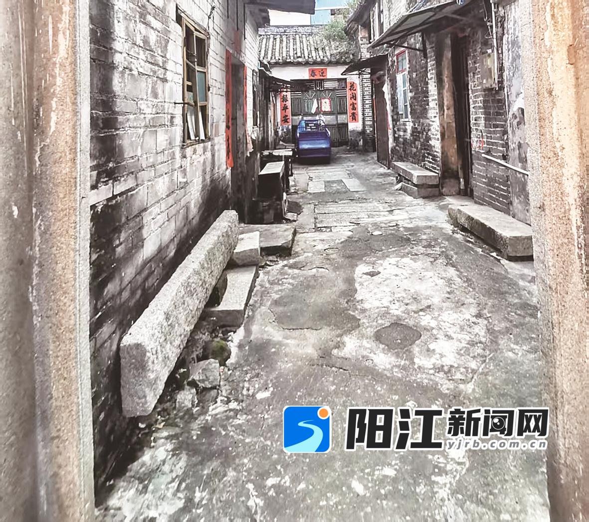 ↑→温贤将军第部分建筑。 陈计会 摄